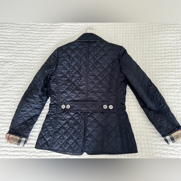 Burberry Brit Copford Quilted Jacket in Navy Blue. Women’s Size XS - Picture 3 of 15